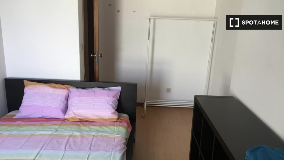 Double room Porto, 5 beds, 160m² — photo 12