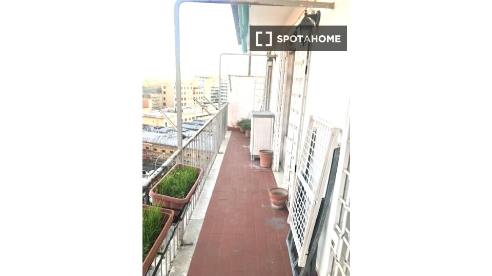 Double room Rome, 3 beds, 130m² — photo 9