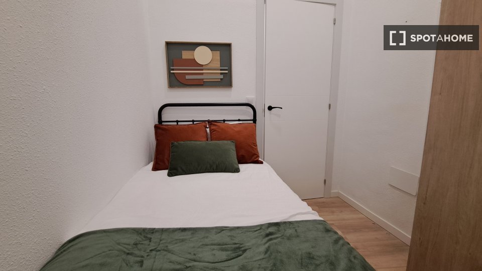 Chambre double Madrid, 12 chambres, 185m² — photo 16
