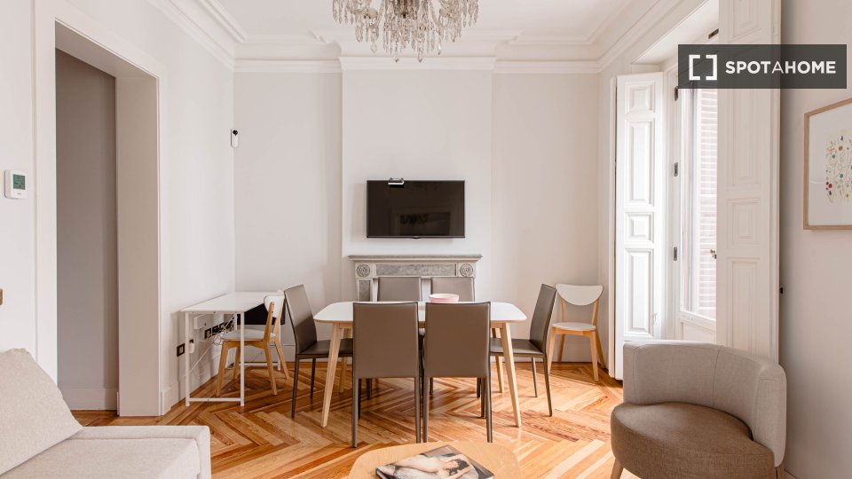 Apartment Madrid, 2 beds, 110m² — photo 18