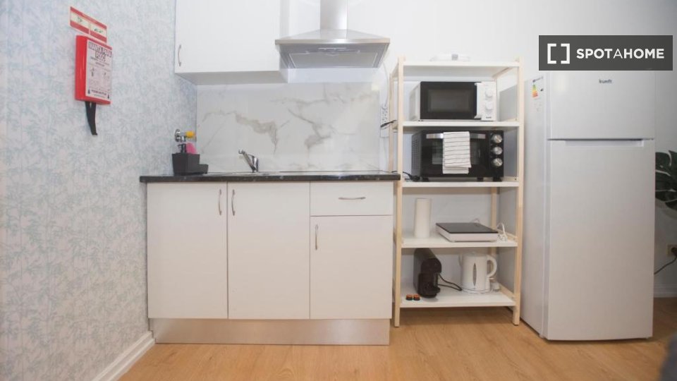 Apartment Porto, 1 bed — photo 6