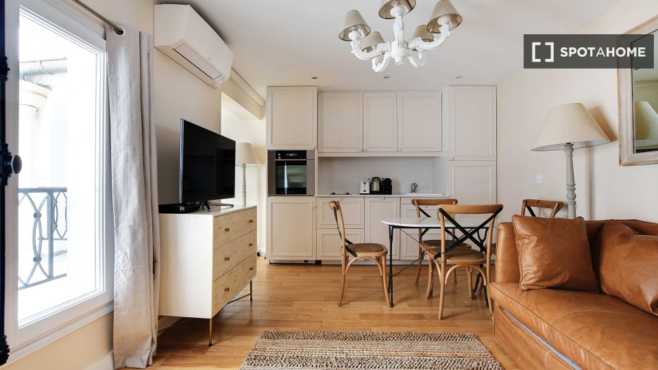 Apartment mono Paris, 45m² — photo 3