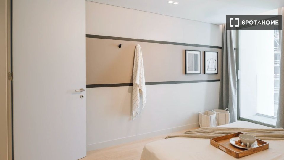 Apartment Lisbon, 1 bed — photo 17
