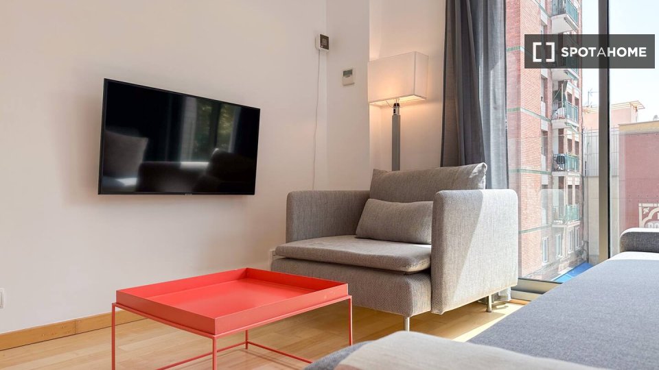 Apartment Barcelona, 2 beds, 55m² — photo 4