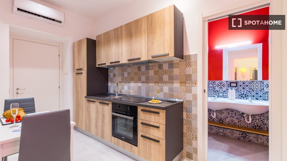Apartment Naples, 1 bed — photo 11