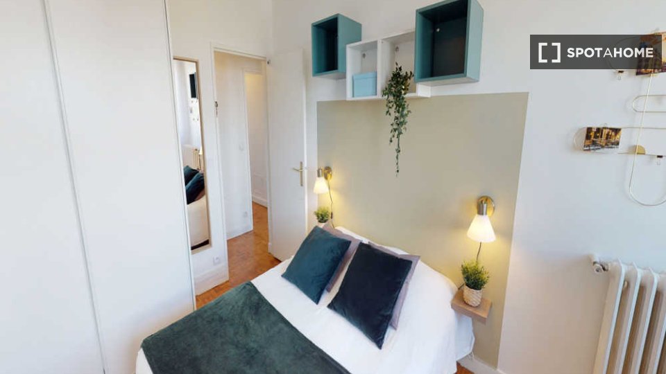Double room Paris, 4 beds, 90m² — photo 11