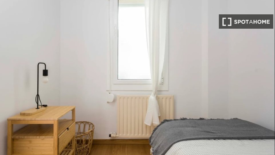 Double room Barcelona, 5 beds — photo 4