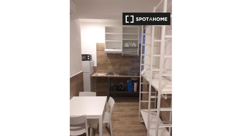 Apartment Bologna, 1 bed — photo 3