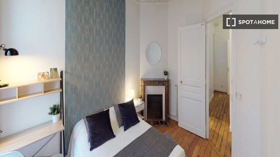 Double room Paris, 4 beds, 90m² — photo 8