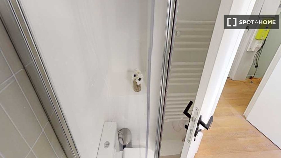 Double room Paris, 9 beds, 160m² — photo 41