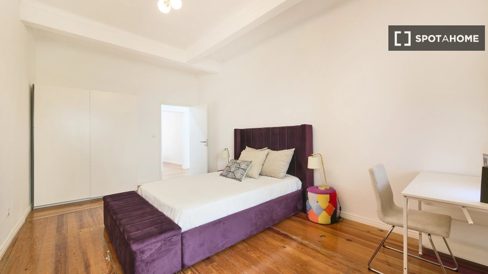 Double room Lisbon, 13 beds — photo 3