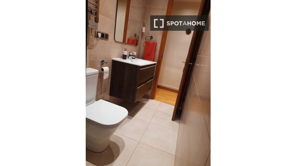 Apartment Barcelona, 2 beds, 60m² — photo 4