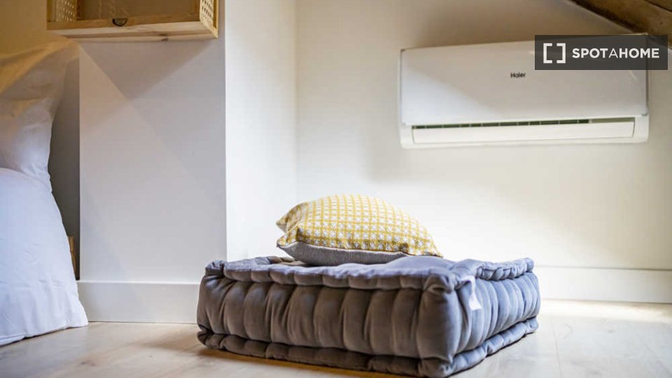 Double room Madrid, 4 beds — photo 68