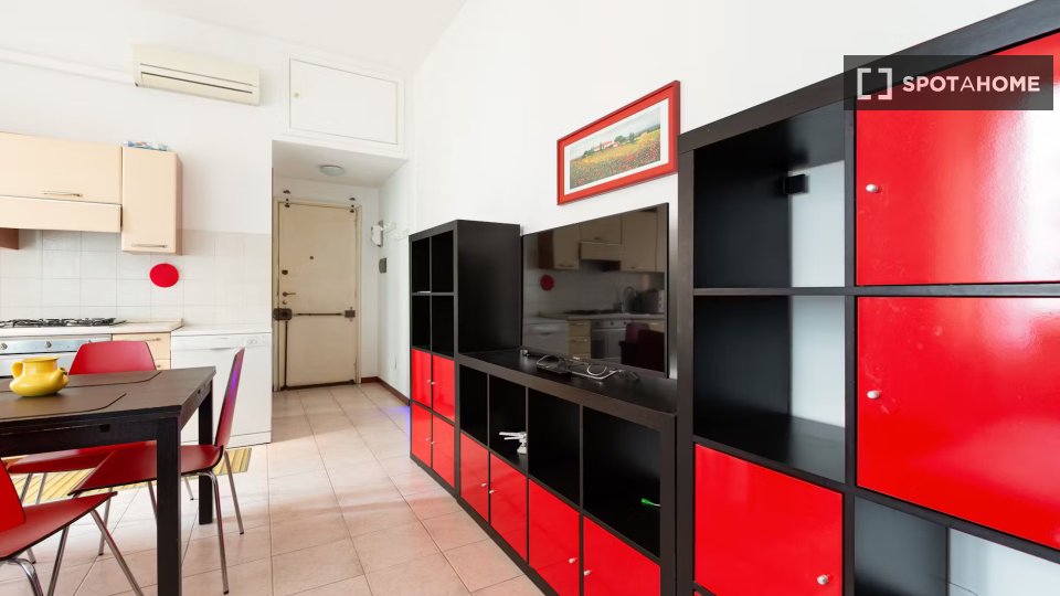 Apartment Milan, 1 bed, 40m² — photo 18