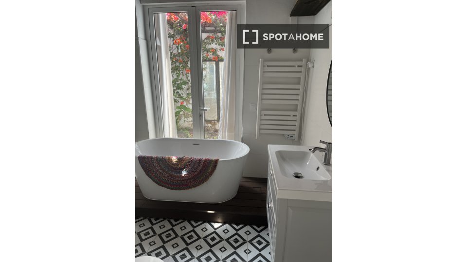 Apartment Valencia, 1 bed, 85m² — photo 55
