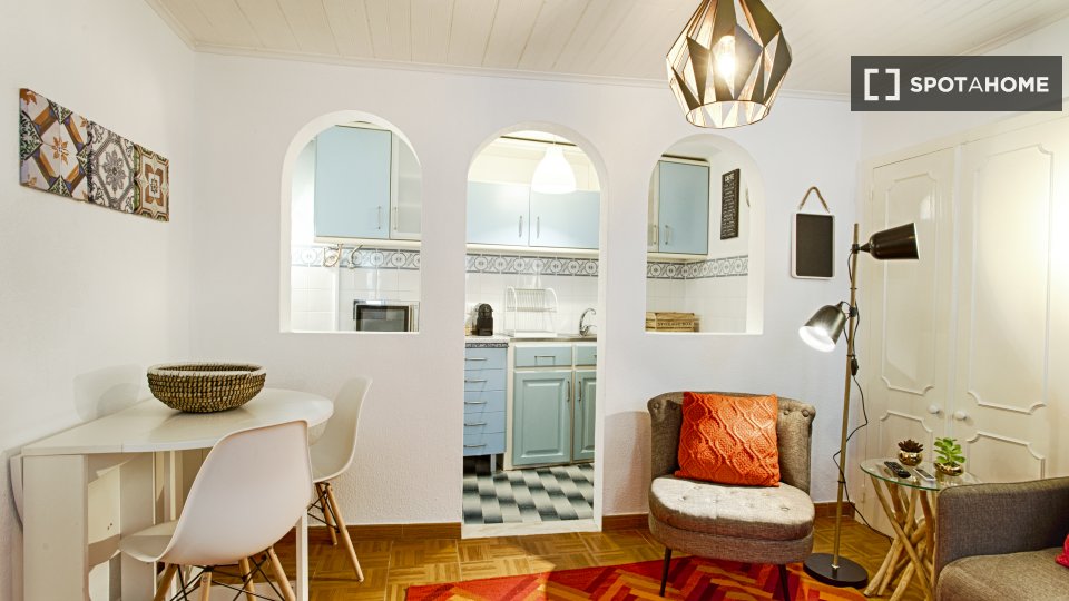 Apartment mono Lisbon, 50m² — photo 7