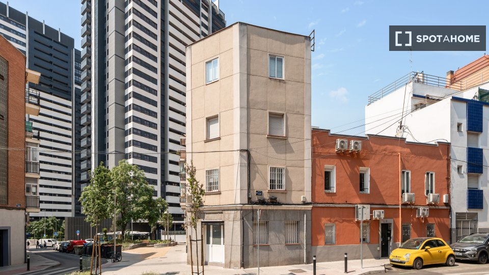Apartment Madrid, 2 beds, 50m² — photo 18