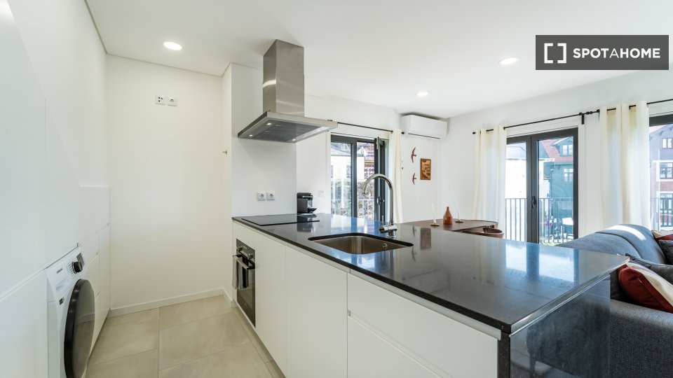 Apartment Porto, 2 beds, 162m² — photo 6