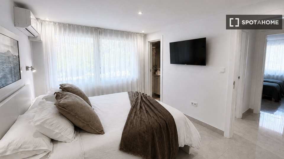 Apartment Alicante, 2 beds — photo 18