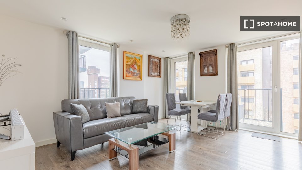 Apartment London, 2 beds — photo 17