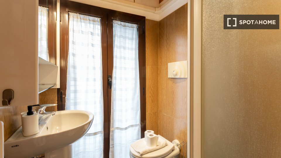 Apartment Milan, 2 beds, 75m² — photo 11