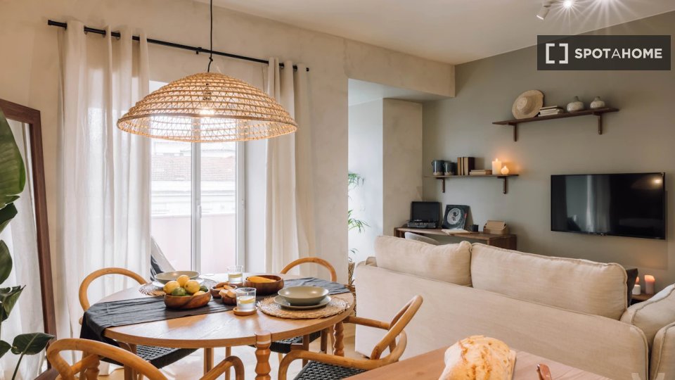 Apartment Lisbon, 1 bed, 60m² — photo 4