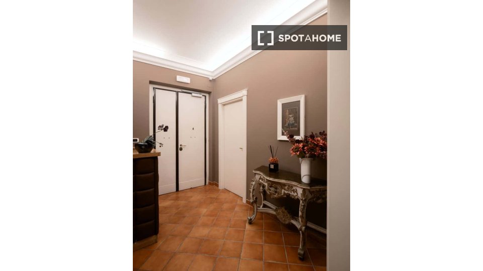 Apartment Rome, 1 bed, 77m² — photo 9