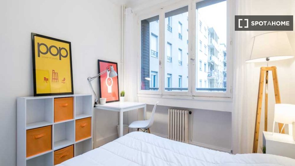 Double room Lyon, 4 beds, 80m² — photo 10