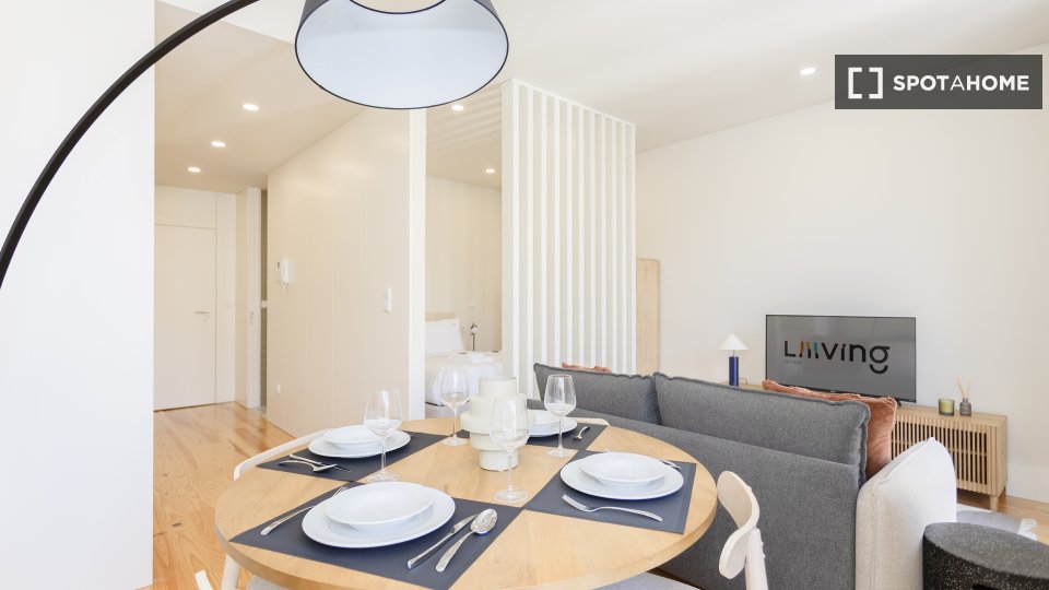 Apartment Porto, 1 bed, 60m² — photo 5