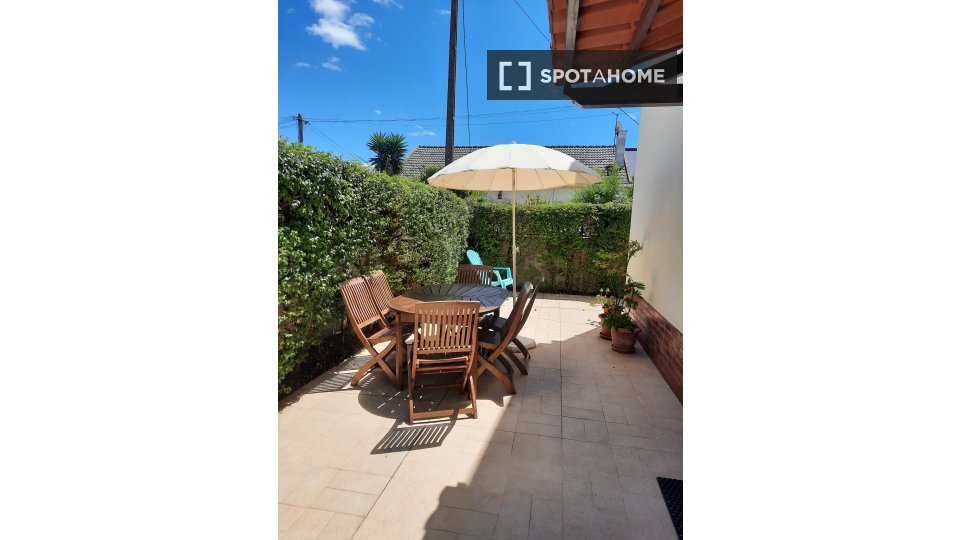 Apartment Lisbon, 3 beds, 110m² — photo 2
