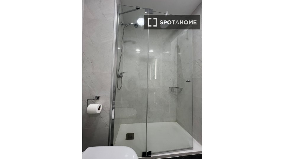 Apartment Madrid, 2 beds, 50m² — photo 4