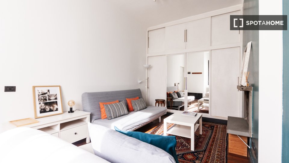 Apartment Milan, 1 bed — photo 4