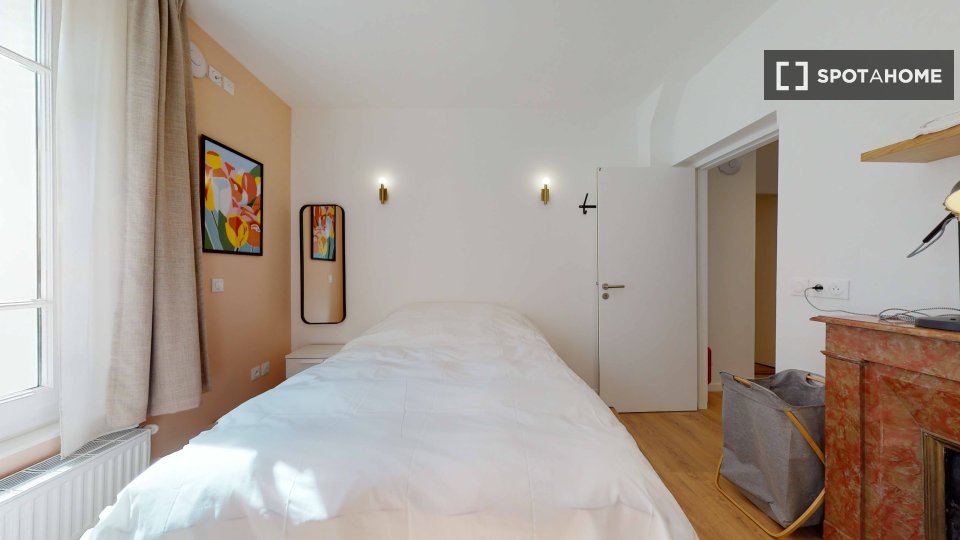 Double room Paris, 12 beds — photo 1