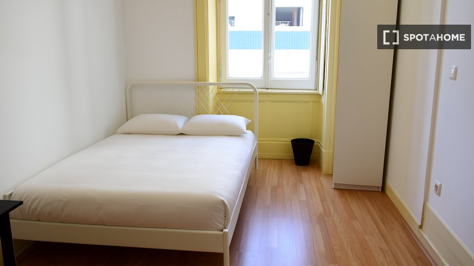 Double room Lisbon, 8 beds — photo 15