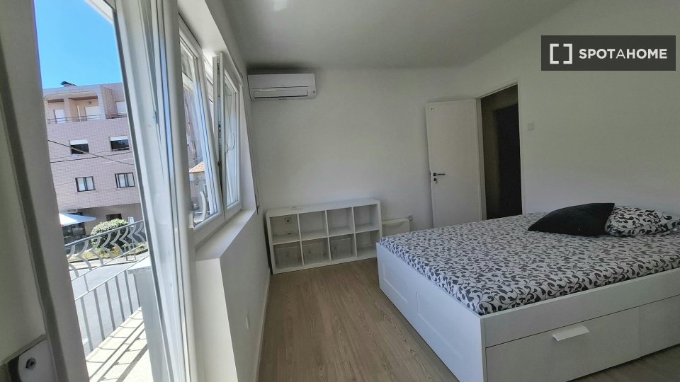 Double room Porto, 4 beds — photo 10