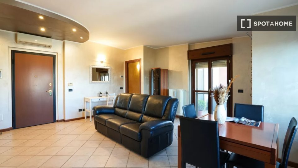 Apartment Milan, 2 beds — photo 2