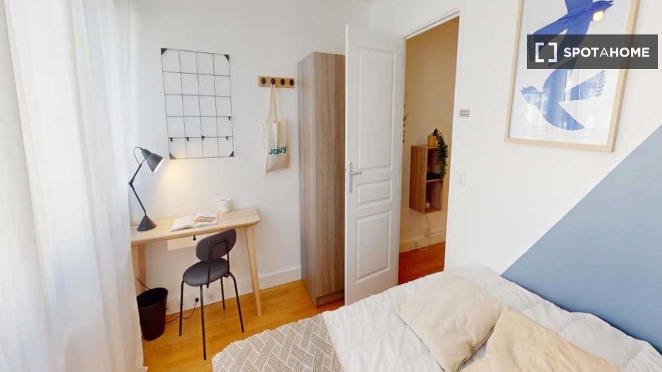 Double room Paris, 5 beds, 90m² — photo 20