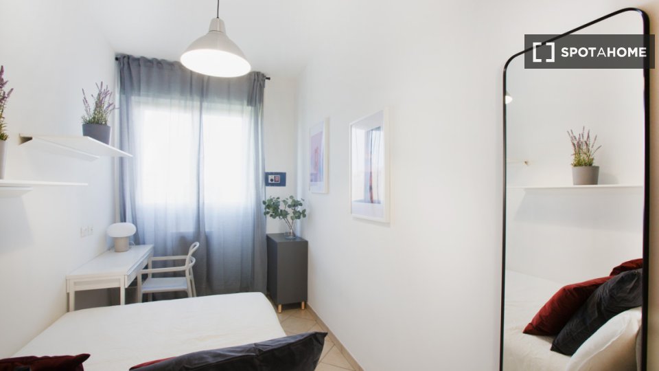Double room Milan, 4 beds, 105m² — photo 5