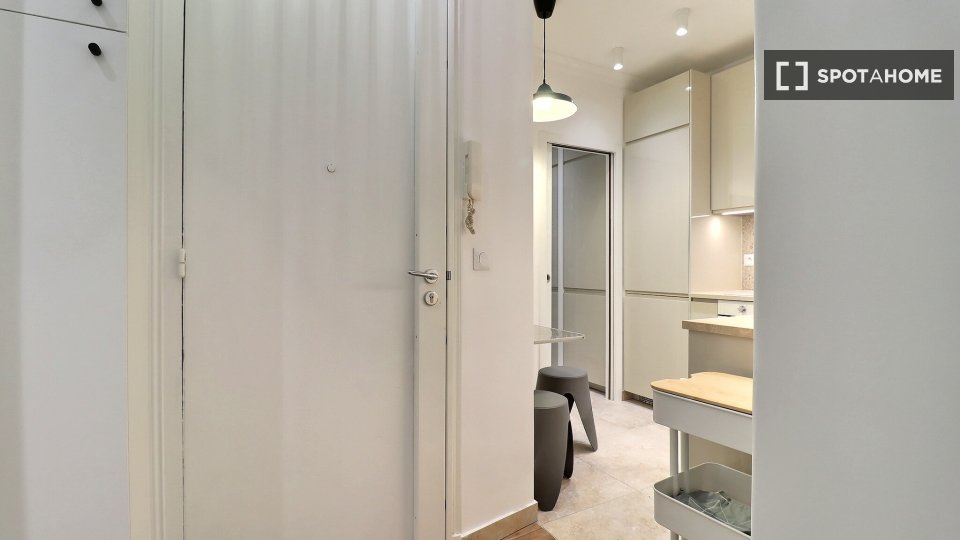 Appartamento con 1 camera da letto in affitto a Parigi - a Parigi