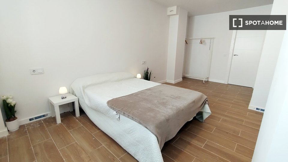 Appartement Valence, 4 chambres, 137m² — photo 10
