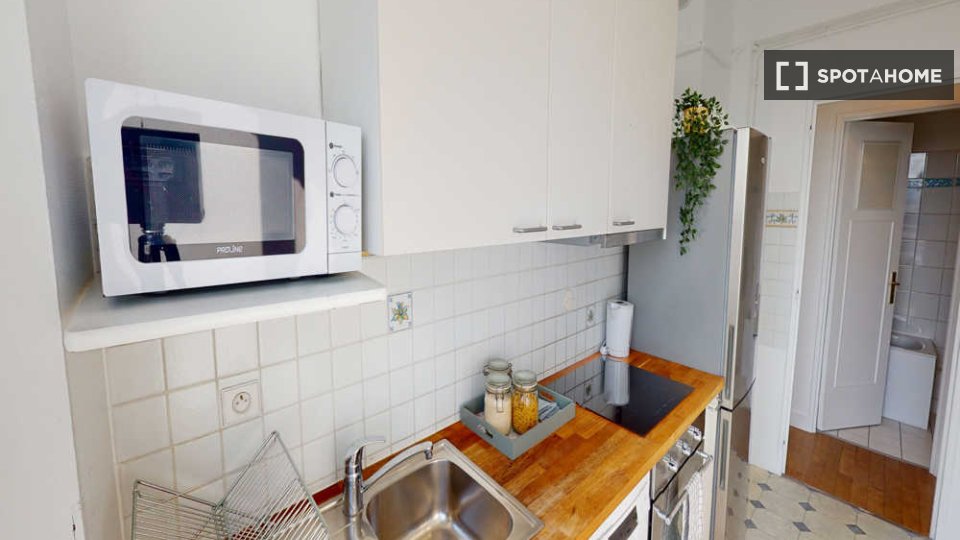 Double room Paris, 4 beds, 80m² — photo 10