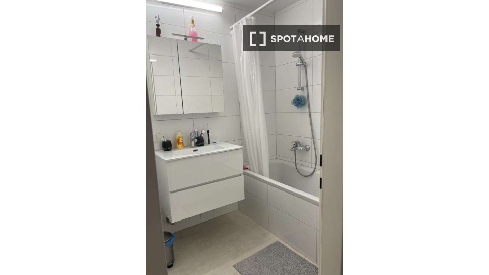 Apartment Madrid, 2 beds, 53m² — photo 3