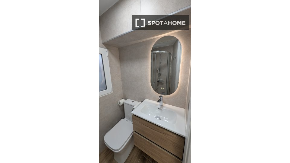 Apartment Madrid, 1 bed, 35m² — photo 9