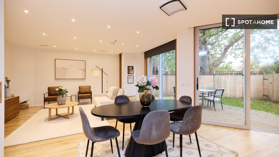 Apartment London, 3 beds, 125m² — photo 18
