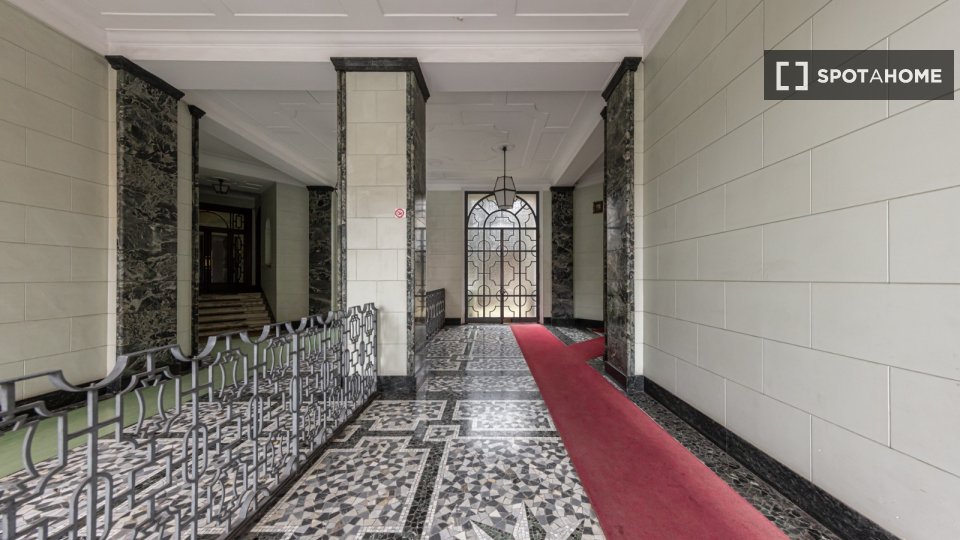 Double room Milan, 4 beds, 85m² — photo 18