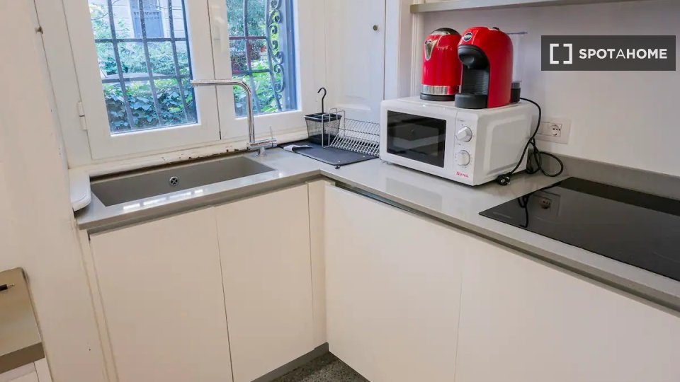 Apartment Milan, 1 bed — photo 13