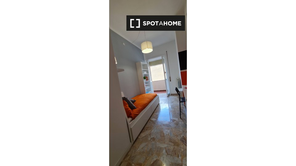 Double room Rome, 6 beds — photo 19