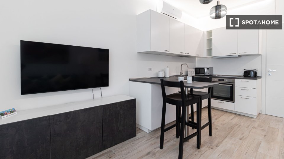 Apartment Milan, 1 bed, 50m² — photo 16