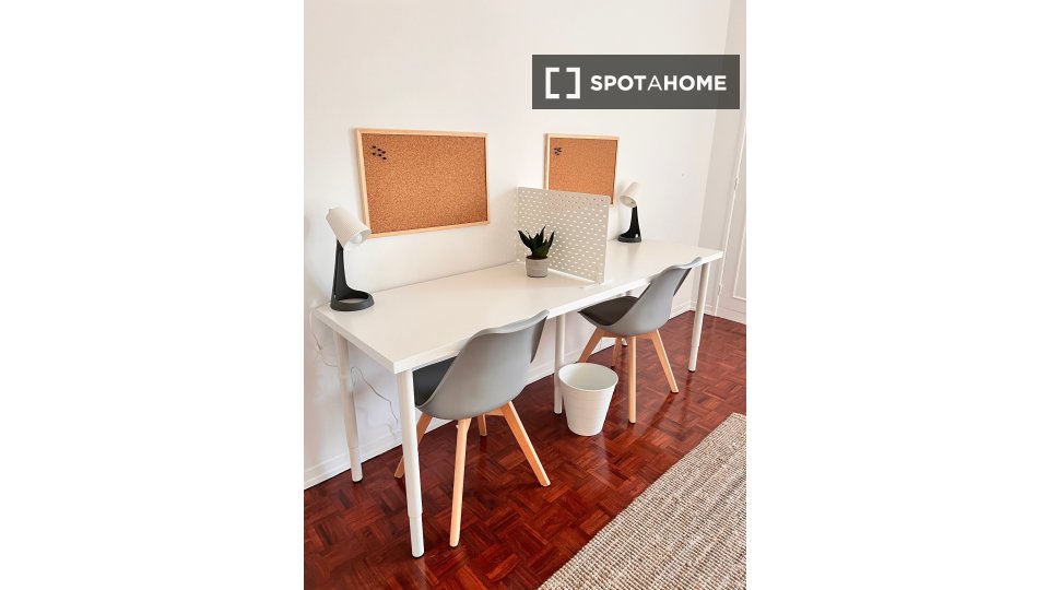 Double room Lisbon, 6 beds — photo 4