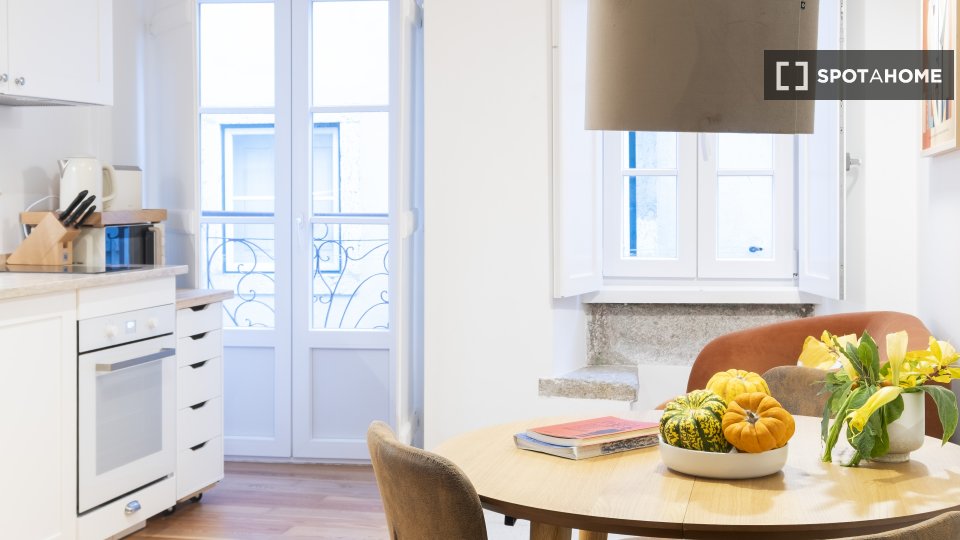 Apartment mono Lisbon, 45m² — photo 10